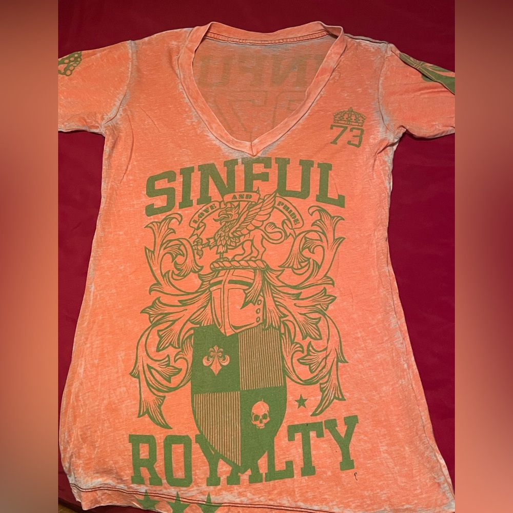 Sinful shirt L